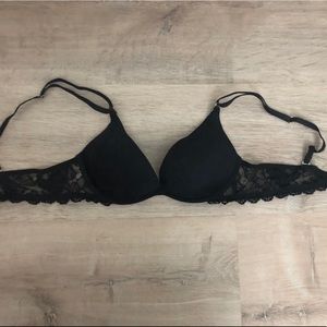 Victoria’s Secret very sexy push up bra